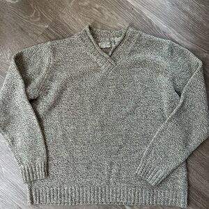 Women’s Vintage 90s V Neck Sweater